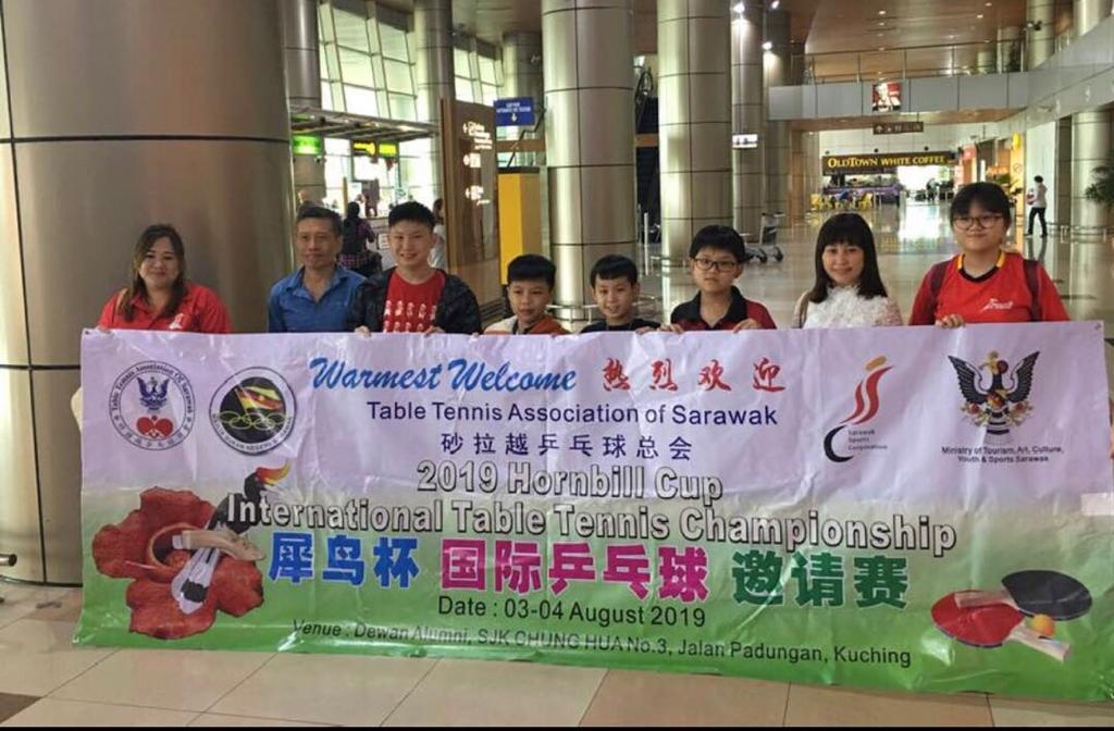 中山代表再次登上世界舞台代 表马来西亜，参加了国际乒乓邀请賽，值得表扬